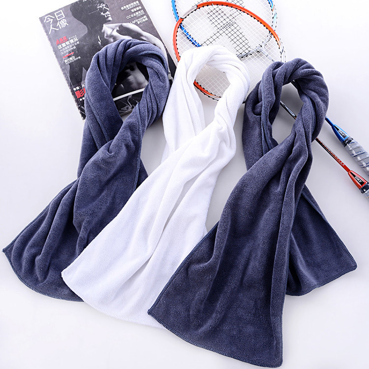 Varför är sporthanddukar bättre än vanliga handdukar för gymbruk?